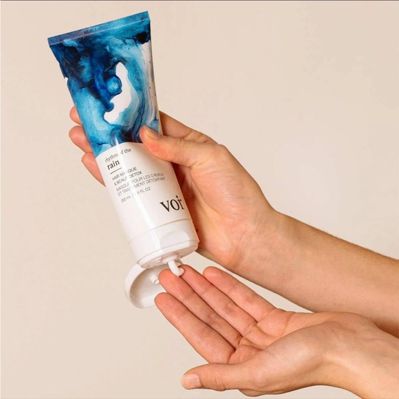 Voir Rhythm Of The Rain Hair Masque - Picture 2 of 8